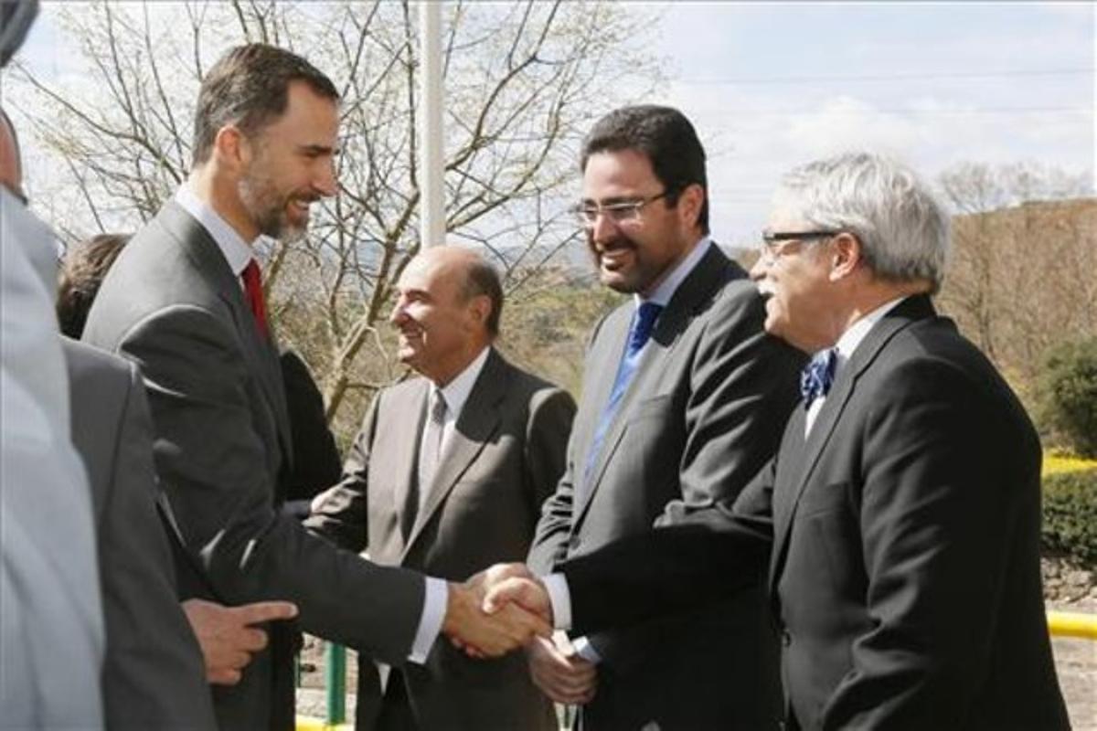 El Príncep, amb el president d’Endesa, Borja Prado. El Príncep, amb el president d’Endesa, Borja Prado.