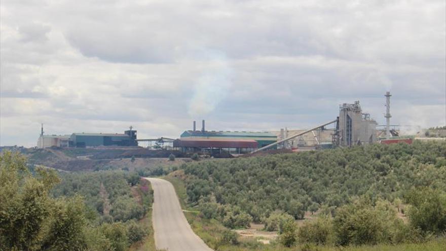 UGT niega discriminación salarial a las trabajadoras de la aceitera