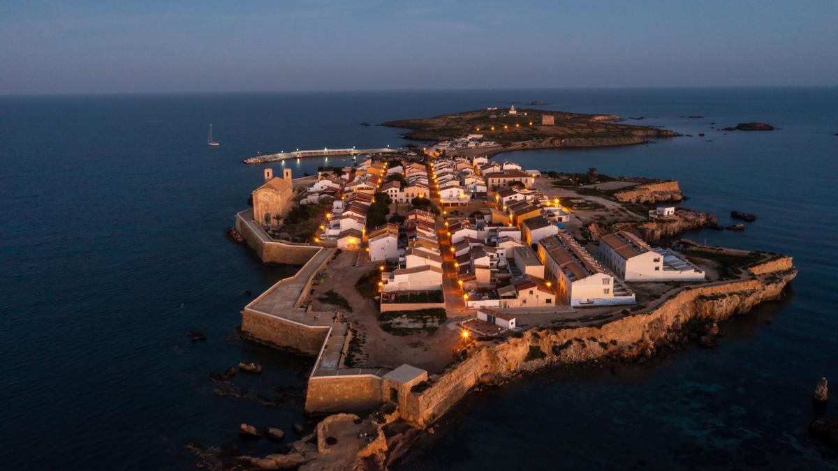 Isla de Tabarca, declarada “Bien de Interés Cultural” como Conjunto Histórico.