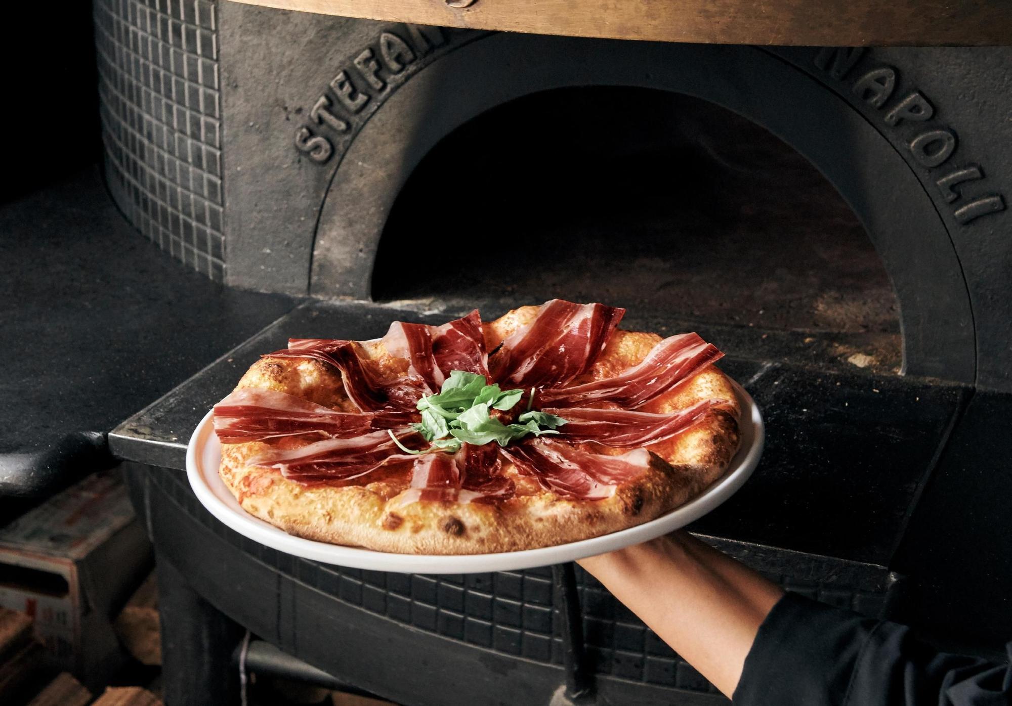 Pizza jamón Jabugo Ditaly Apertura