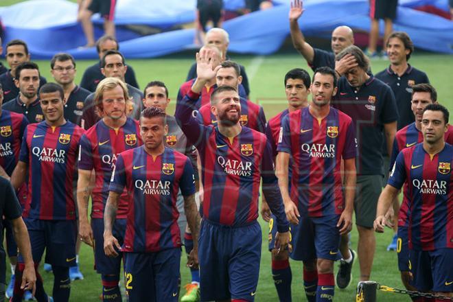 Aquí tienes las mejores fotografías de la presentación del primer equipo ante la afición culé en el Gamper