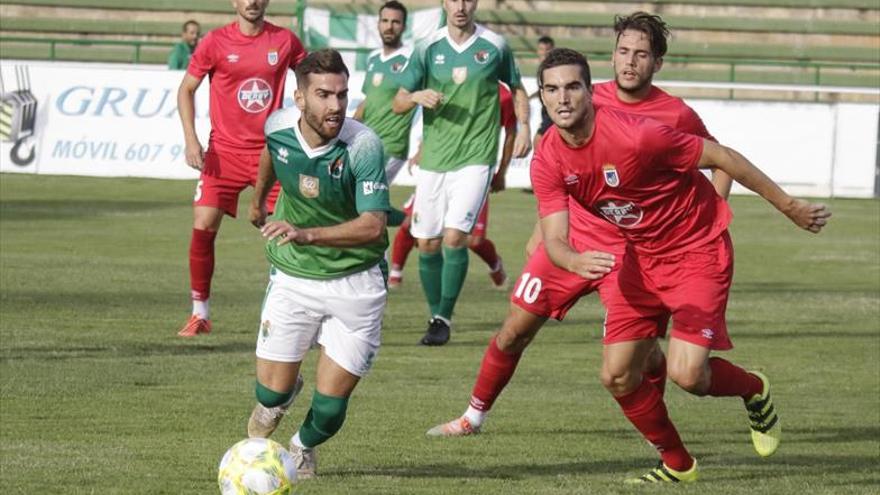 El Badajoz tira de pegada y galones