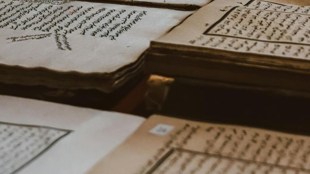 El Consell crea la Acadèmia de Cronistes Oficials de la Comunitat Valenciana.