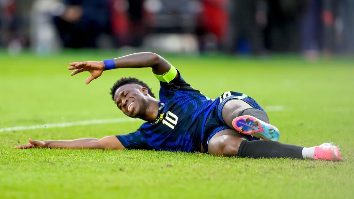 Estado de la lesión de Vinícius tras sentir molestias musculares con Brasil