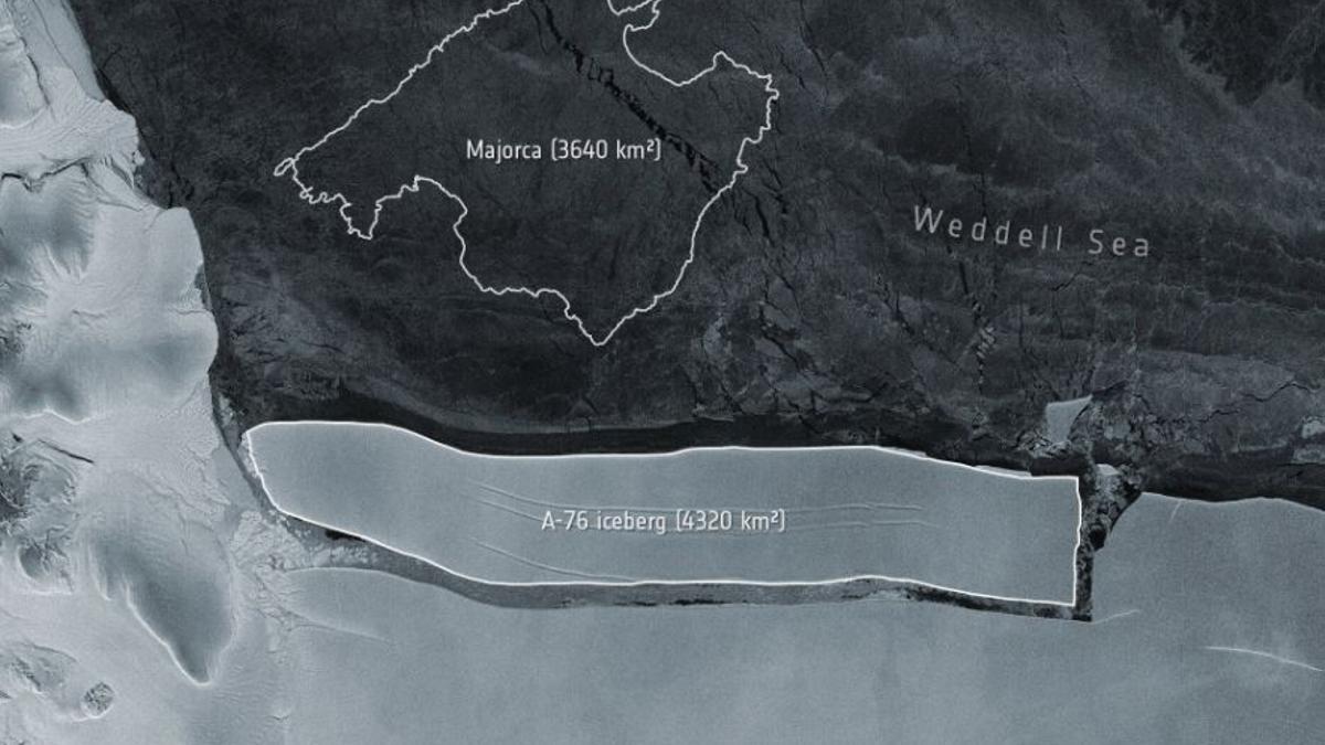 Representación del iceberg A76 y comparación de sus dimensiones con la isla de Mallorca.