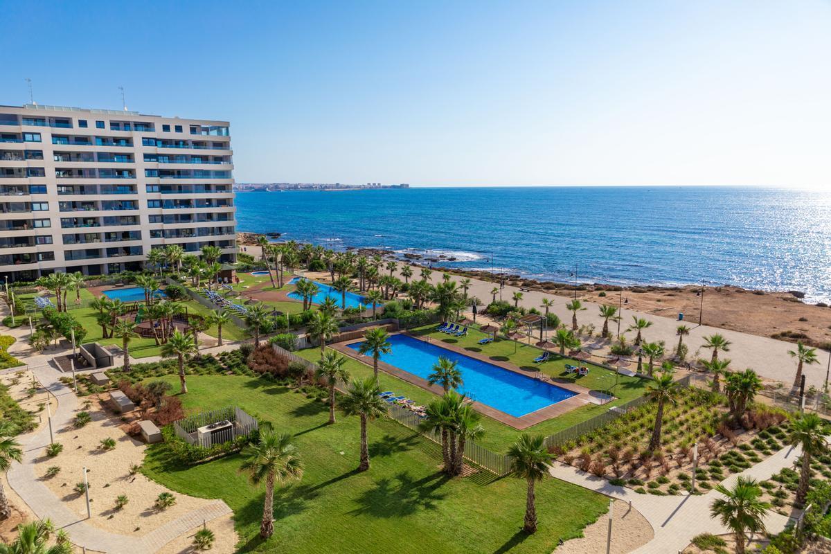 Un edificio de apartamentos en Orihuela Costa.