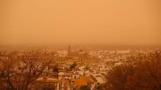 Celia sigue cubriendo Córdoba: chubascos, calima y lluvia de barro