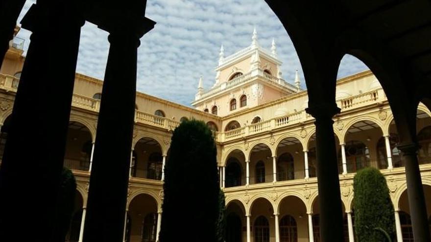 El Gobierno acaba con la discriminación de 1.745 profesores universitarios