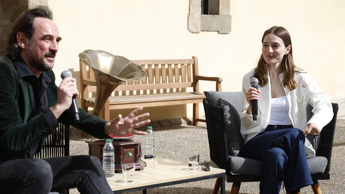 VÍDEO: María Valverde e Igor Paskual inician las actividades del In-Edit de Gijón