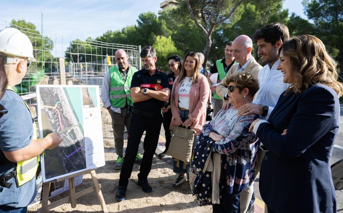 Explicación de las obras en la Devesa.