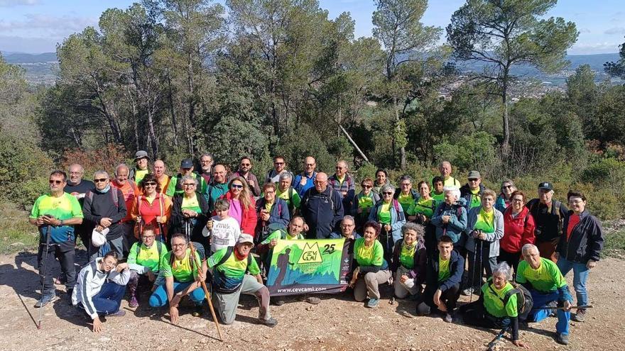 La Colla Excursionista de Vilanova del Camí celebra el seu 25è aniversari
