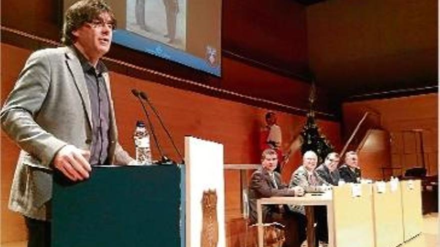 Puigdemont eclipsa el primer dia de Ballesta