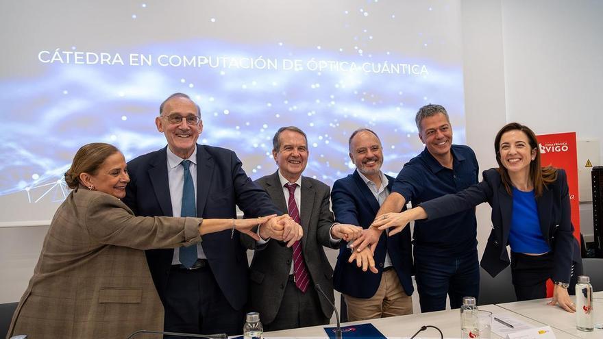 UVigo y Zona Franca crean una cátedra para apoyar el desarrollo de ordenadores cuánticos en Galicia