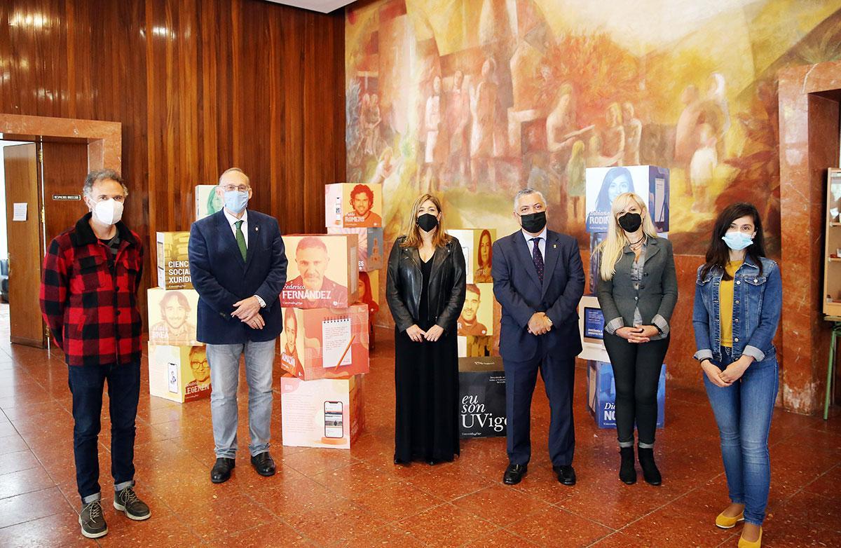 Federico Fernández, Manuel Reigosa, Natalia Caparrini, Ernesto Pedrosa, María Rocío Sío y Bibiana Rodiño, en el Santo Tomé.