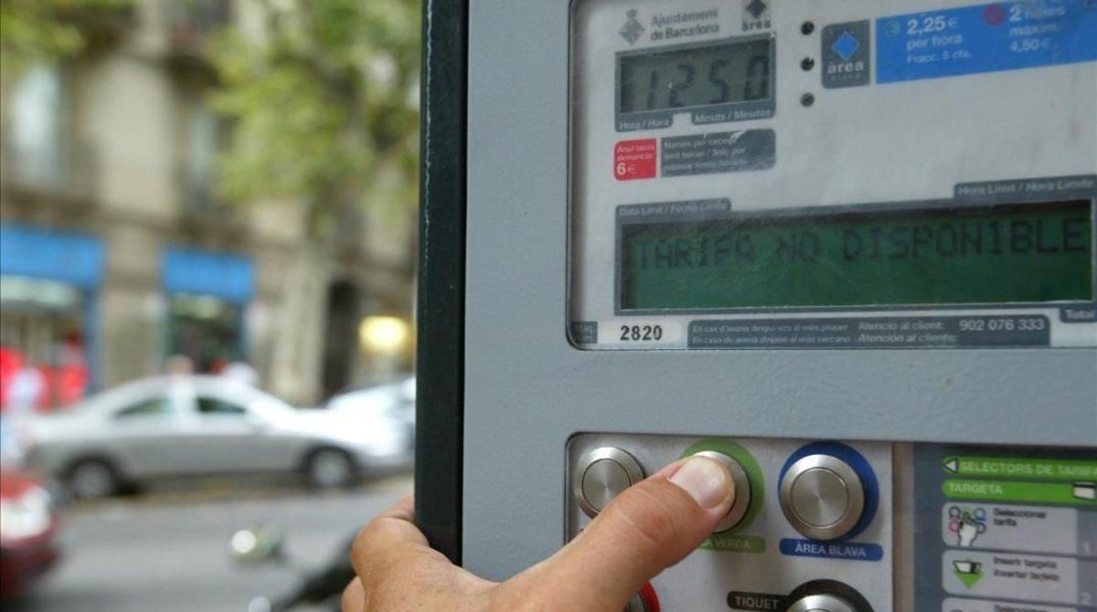 undefined3251760 barcelona 01 08 05 confusion entre los automovilistas respe191011171725 undefined3251760 barcelona 01 08 05 confusion entre los automovilistas respe191011171725