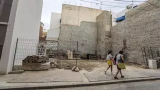 Lluvia de quejas de promotores por las trabas para construir en el centro y El Raval
