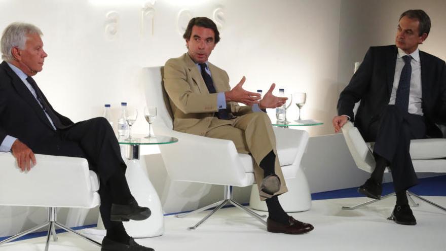 Aznar afirma que la dinàmica independentista acabarà «demolint» Catalunya