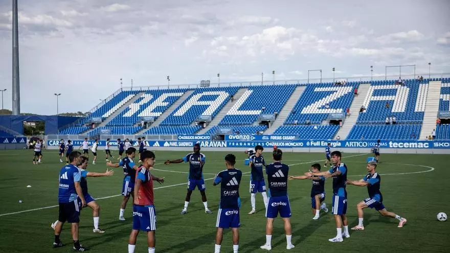 VÍDEO | Calentamiento del Real Zaragoza en el Memorial Carlos Lapetra