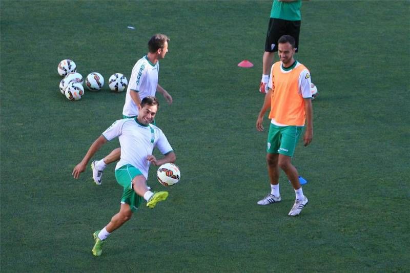 El Córdoba CF de primera echa a andar