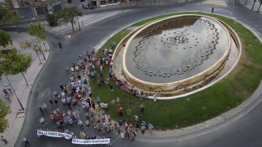 San Vicente tomará medidas para proteger la fuente monumental de las macletás