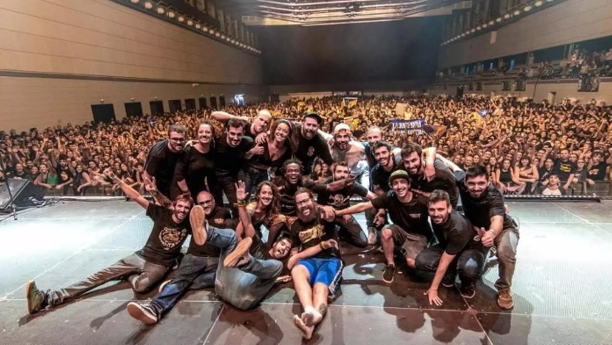 Grupo La Raíz.