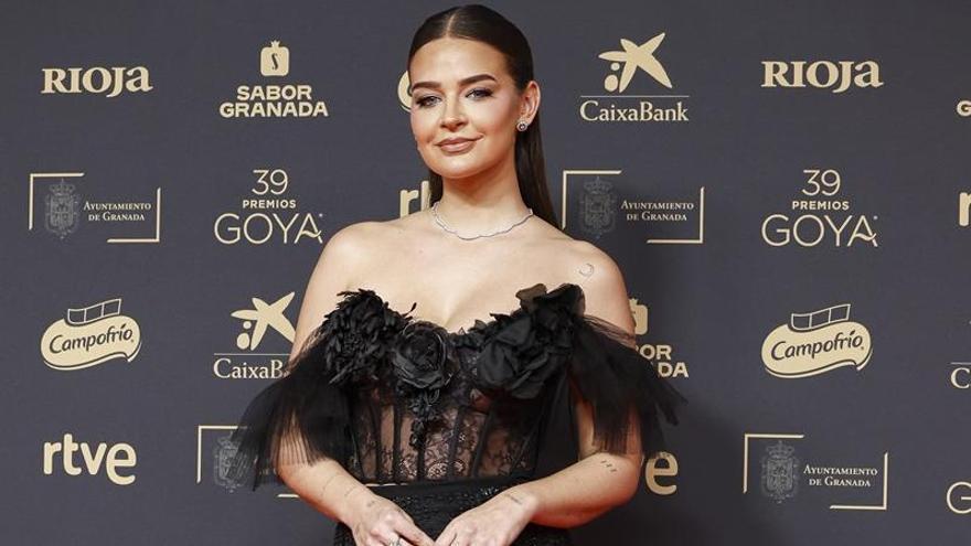 ALFOMBRA ROJA PREMIOS GOYA 2025: el look de Laura Escanes