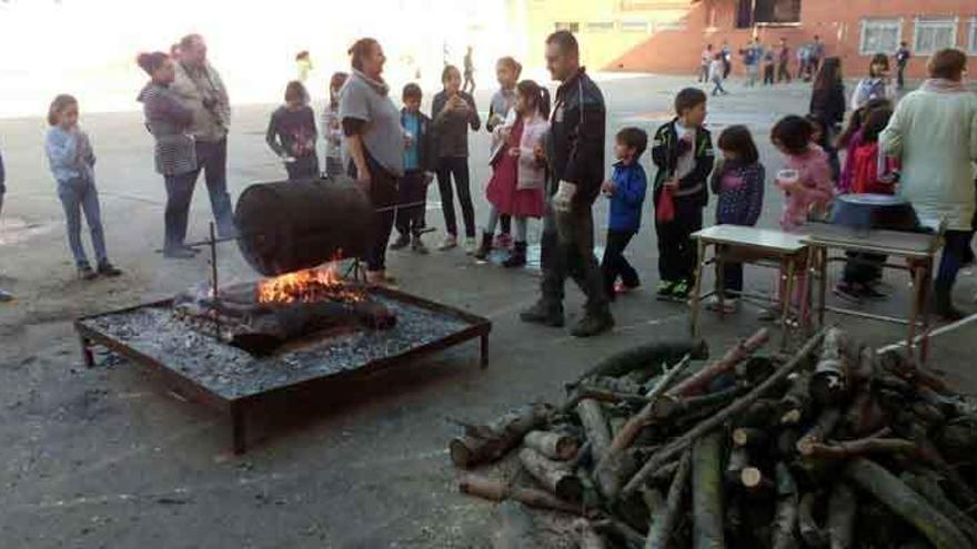 Los escolares del Tera reviven tradiciones de la comarca