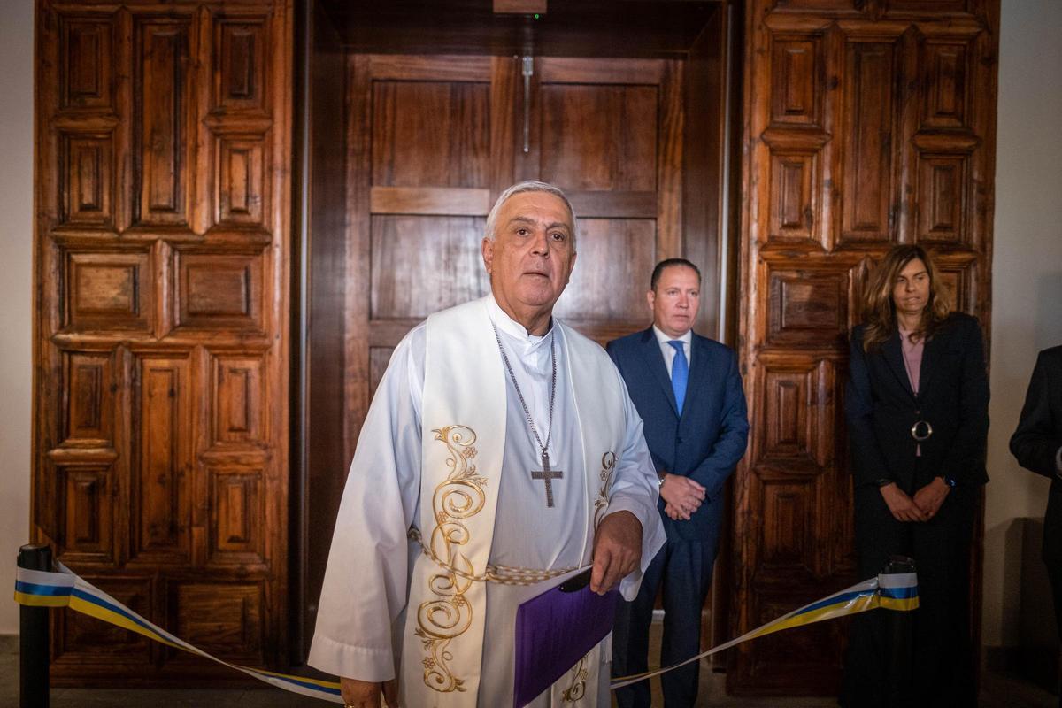 Presentación del velatorio de la plaza del Cristo de La Laguna