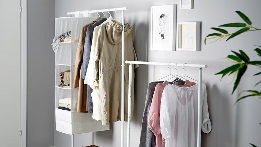 PERCHERO DE PIE | Seis percheros de pie de Ikea para colocar tu ropa con  estilo