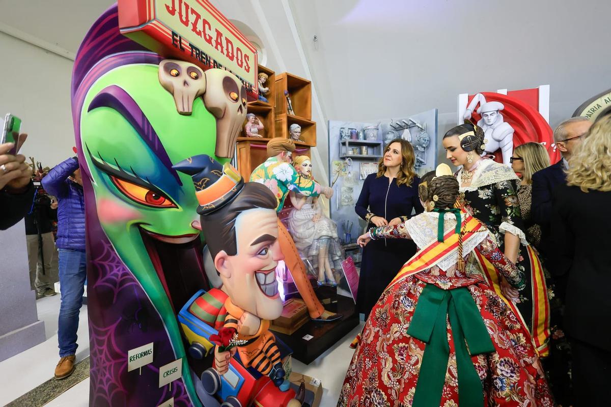 La Exposición del Ninot de las Fallas de València 2026, en imágenes