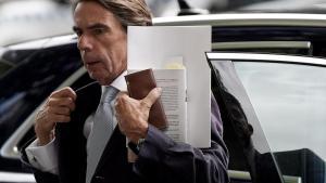 Aznar recolza l’acte de Feijóo contra l’amnistia: «Seré on el PP em demani»