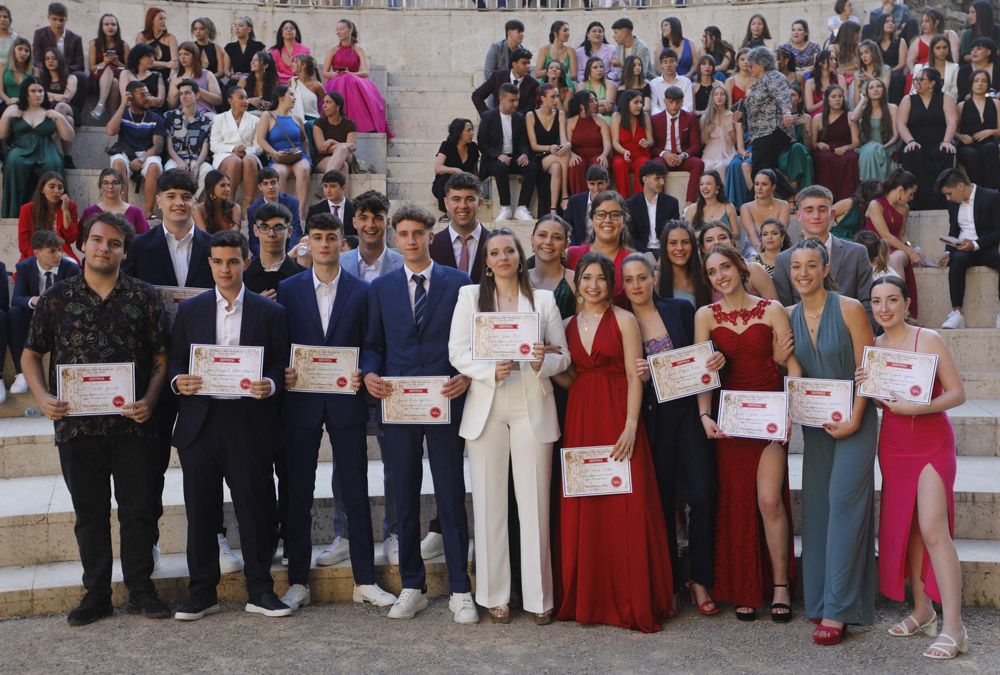 Graduación del IES Cloe del Moro en el Teatro Romano de Sagunt.