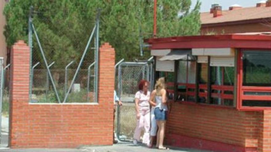 Cinco internos de la cárcel de Badajoz protagonizan dos peleas durante el fin de semana