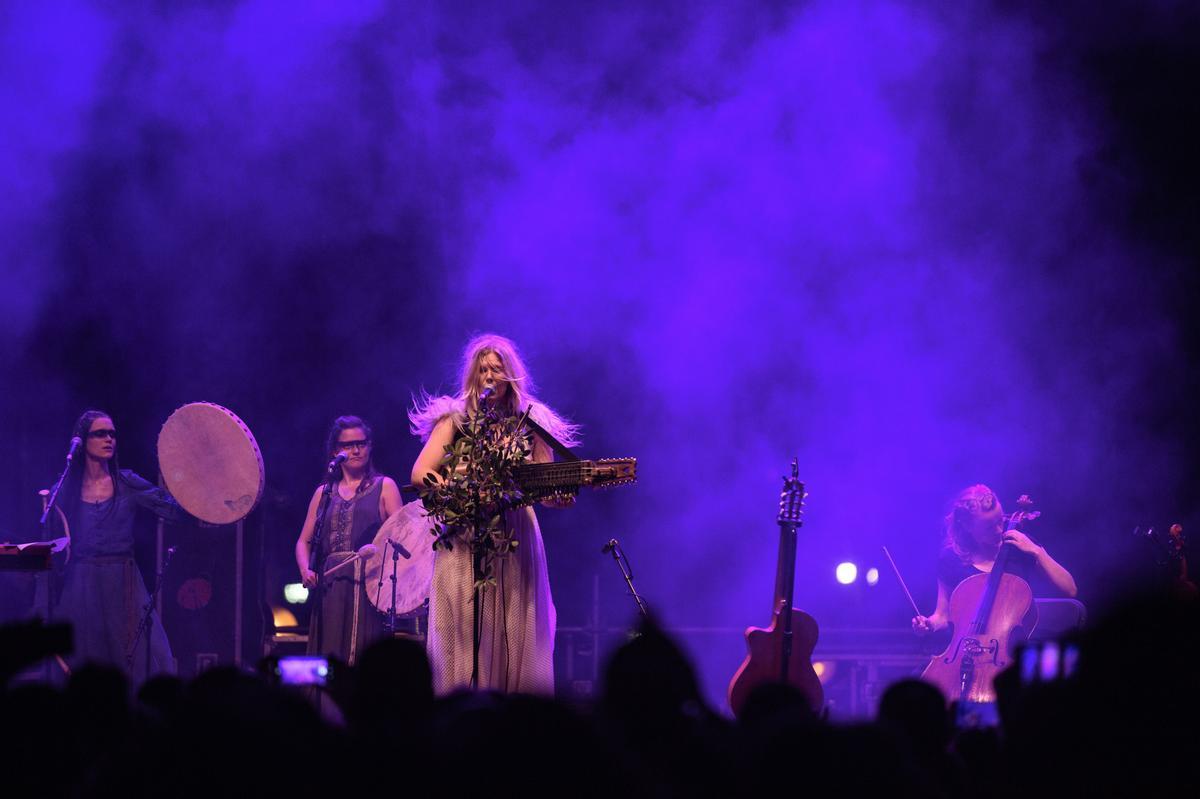 Las imágenes de Rock Imperium: ambiente, recogida de pulseras y primeras actuaciones Las imágenes de Rock Imperium: ambiente, recogida de pulseras y primeras actuaciones