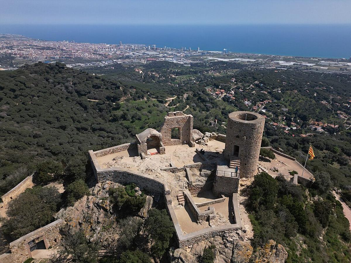 Castillo de Burriac en Cabrera de Mar (Maresme, Barcelona).