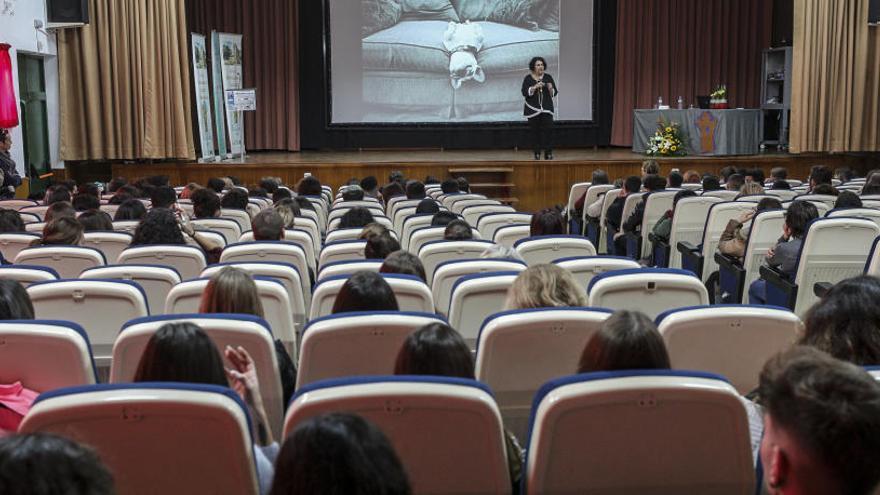 Las empresas se aproximan a las aulas de FP