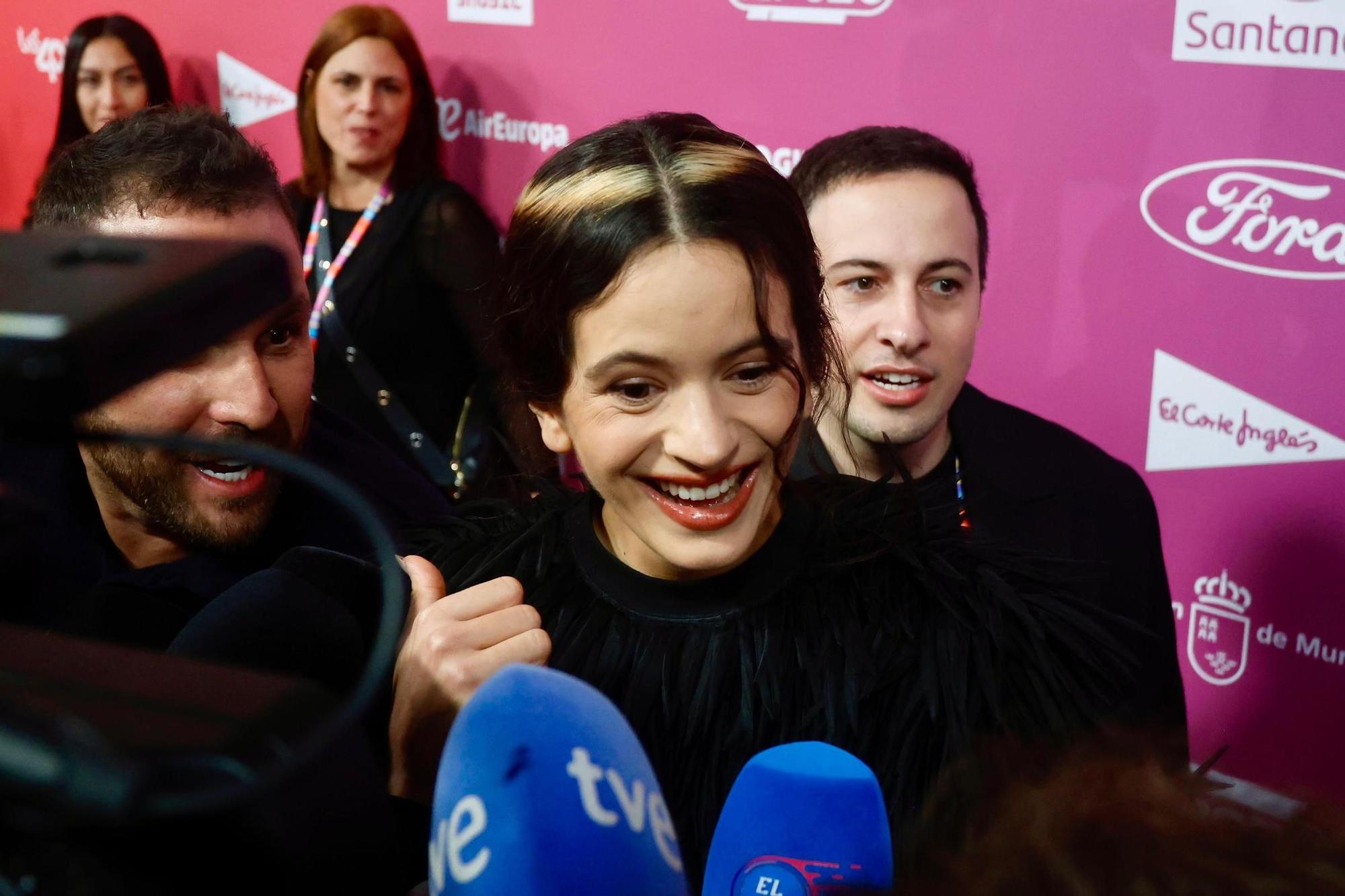 Los 40 Music Awards en el Roig Arena de València, en imágenes