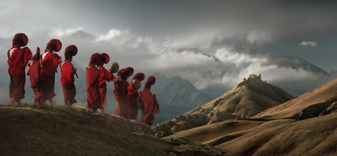 Monjes budistas tibetanos en Nepal