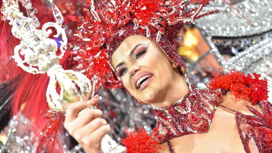 Coronación de Lola Ortiz Luque como Reina del Carnaval de Las Palmas de Gran Canaria 2023