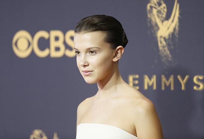 Millie Bobby Brown en los Emmys 2017
