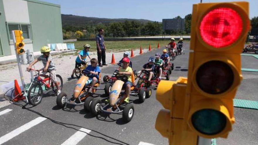 Imagen de una de las actividades realizadas ayer en el circuito. // Bernabé/Luismy