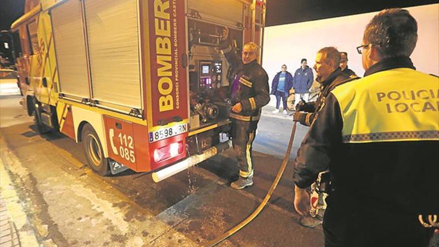 Angustia en Vila-real por un fuego en una vivienda