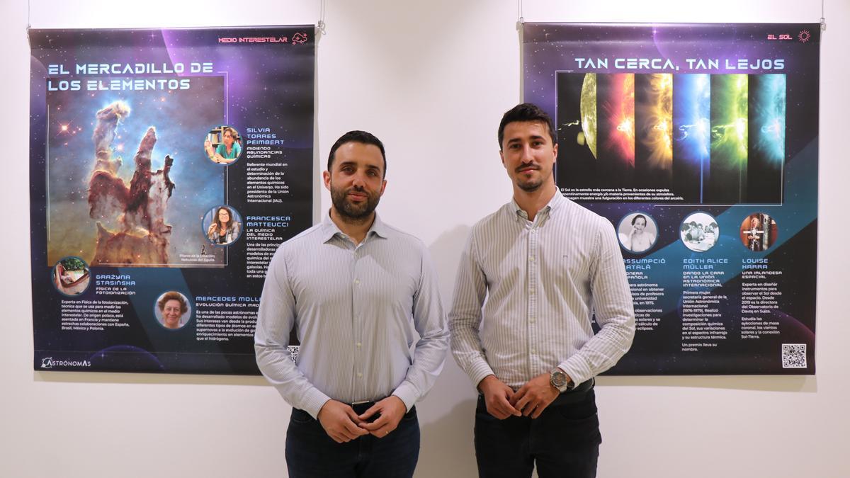 El alcalde y el edil de Ciencia en la exposición.