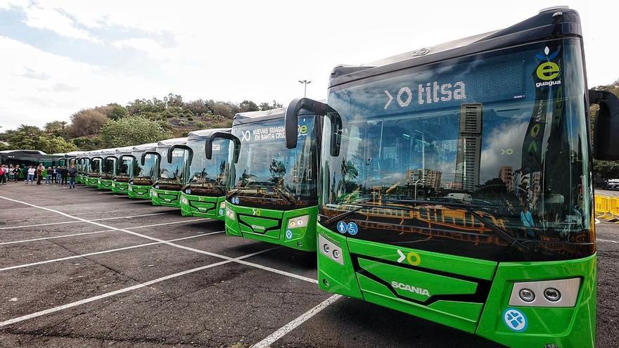 Titsa incorpora 14 vehículos eléctricos a su flota de servicios auxiliares