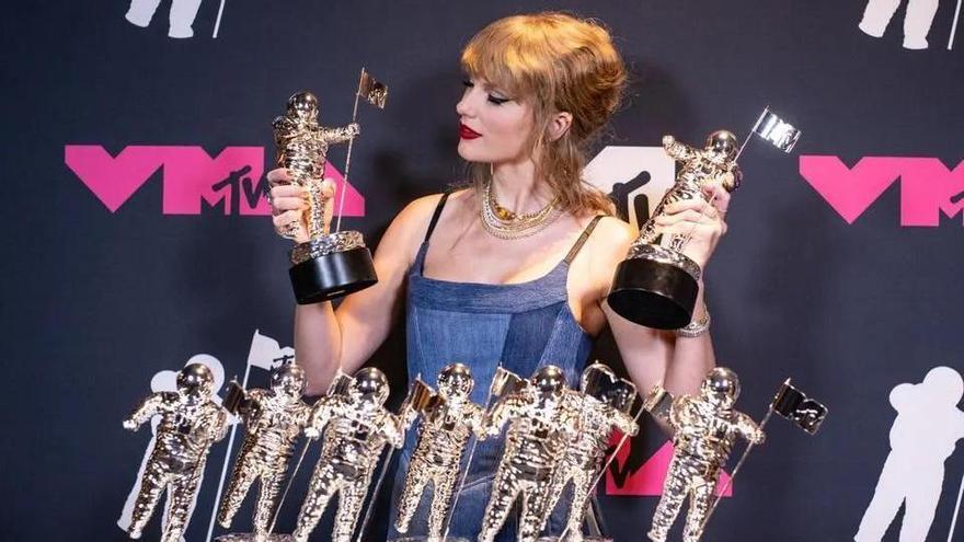 Taylor Swift en una edición anterior de los VMAs.
