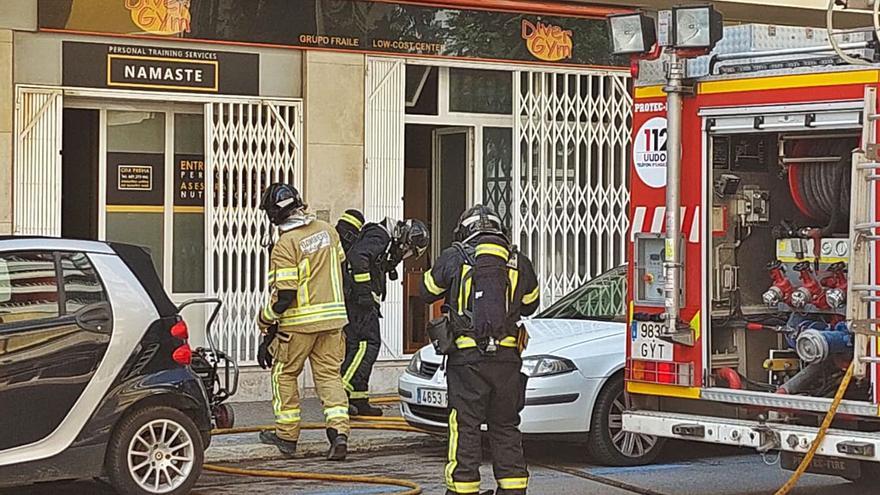 Alarma por un incendio en el centro de Ibiza