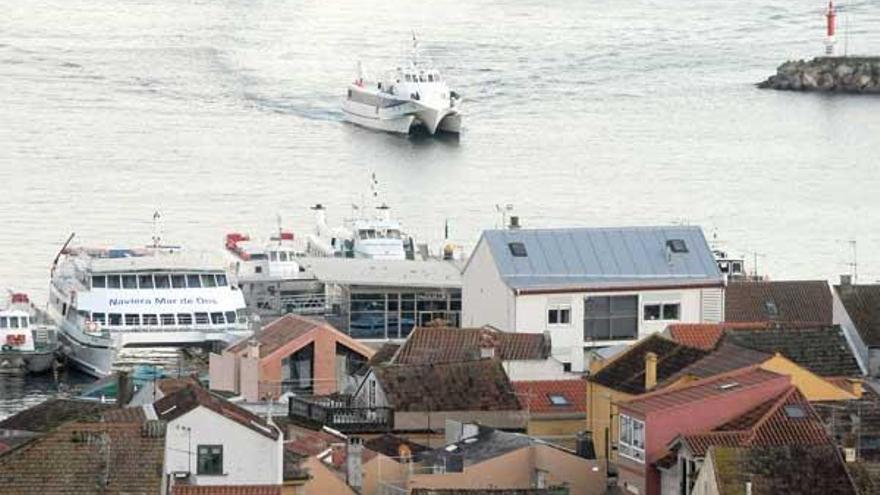 Uno de los barcos del transporte marítimo de pasajeros entre Vigo y O Morrazo.