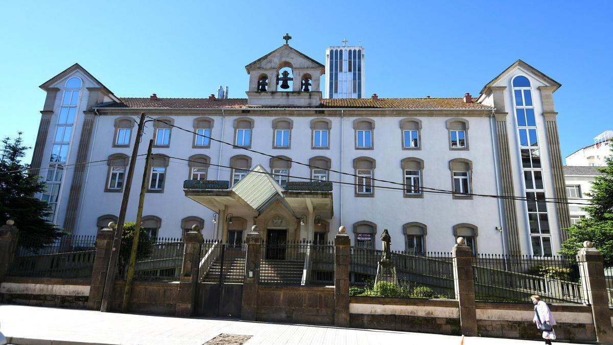 Edificio del antiguo asilo de Pontevedra
