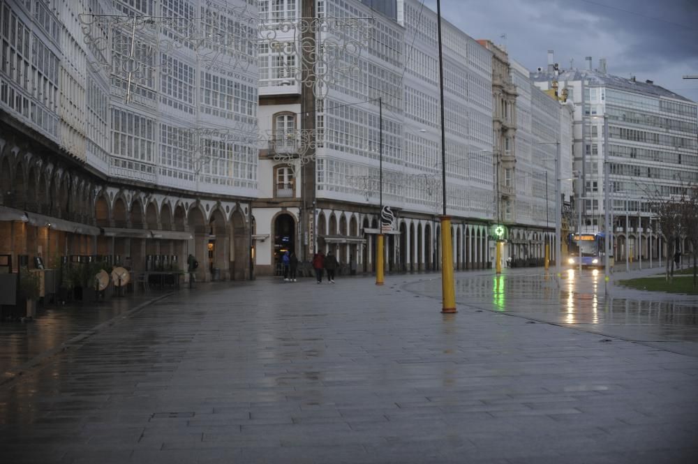 El litoral de A Coruña y Pontevedra están en alerta naranja.