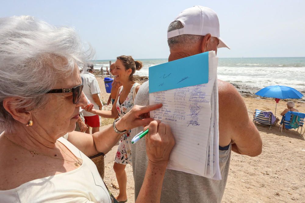 Vecinos de Punta Margalla en Torrevieja, en contra